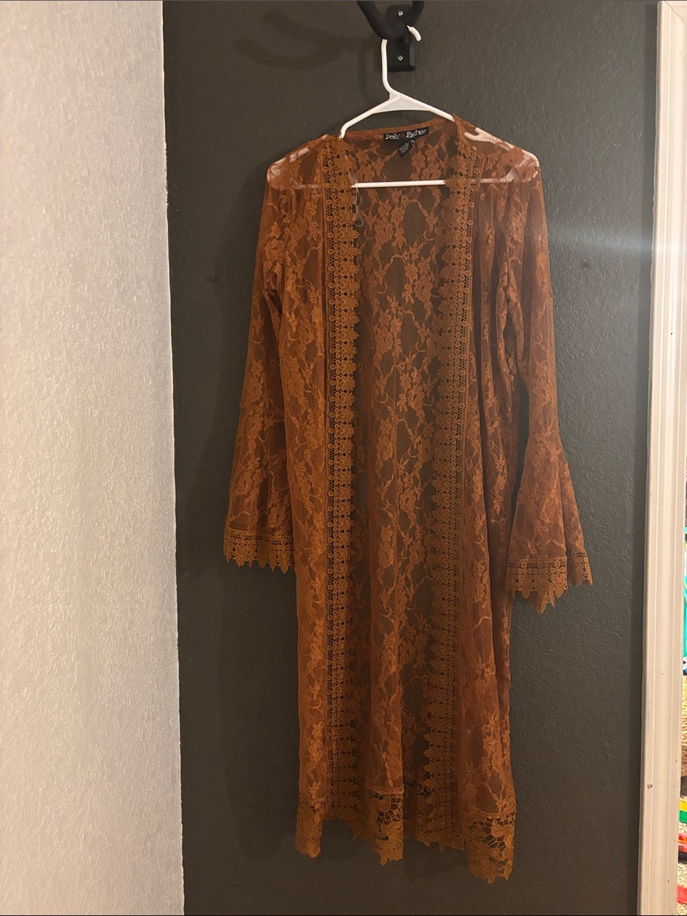 Polly and Esther vintage lace kimono